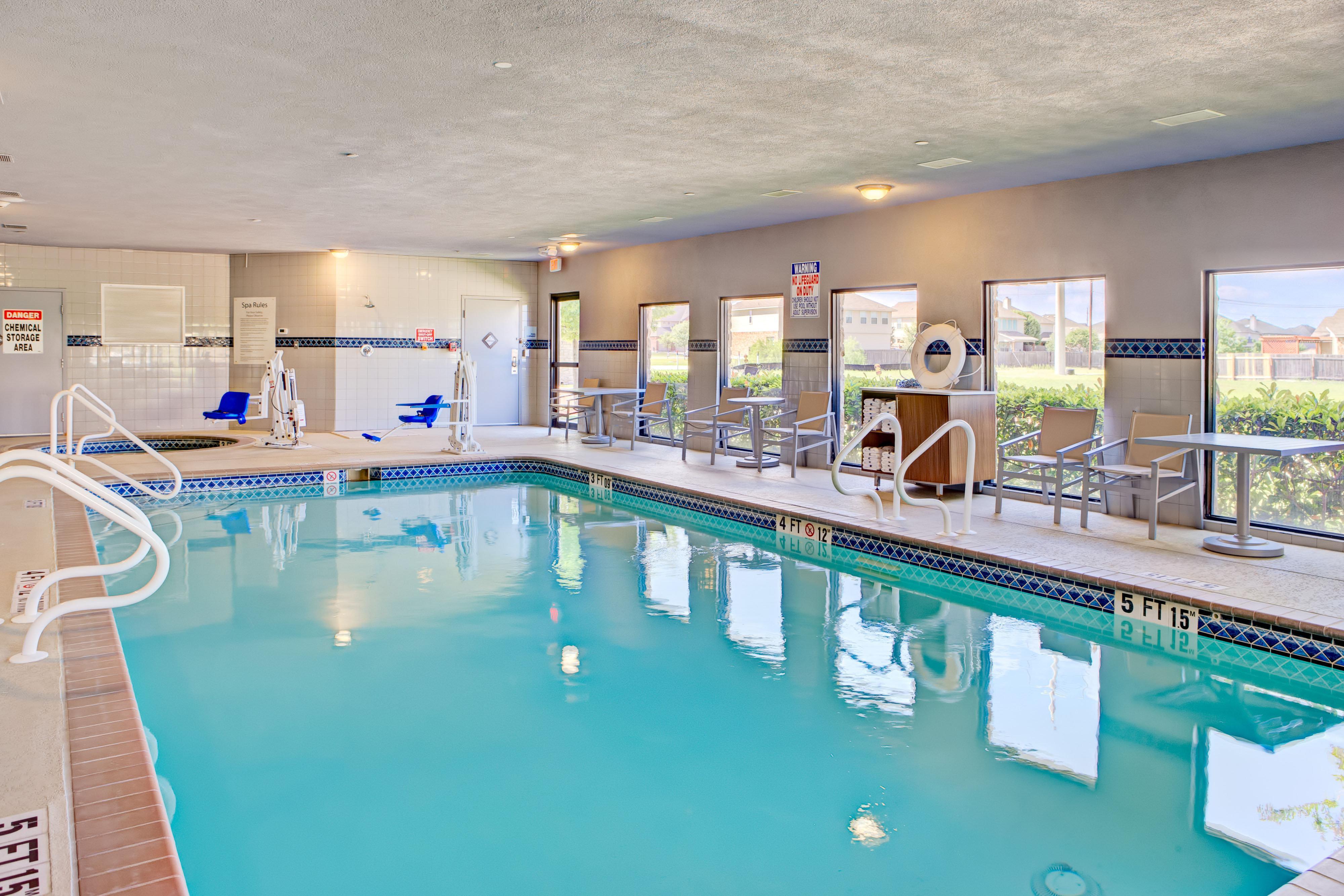 Holiday Inn Express Hotel & Suites Austin Ne-Hutto By Ihg Dış mekan fotoğraf